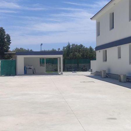 Kiti Village Villa, Cyprus, Salt-Water Pool, 6 Bedrooms, Larnaca المظهر الخارجي الصورة
