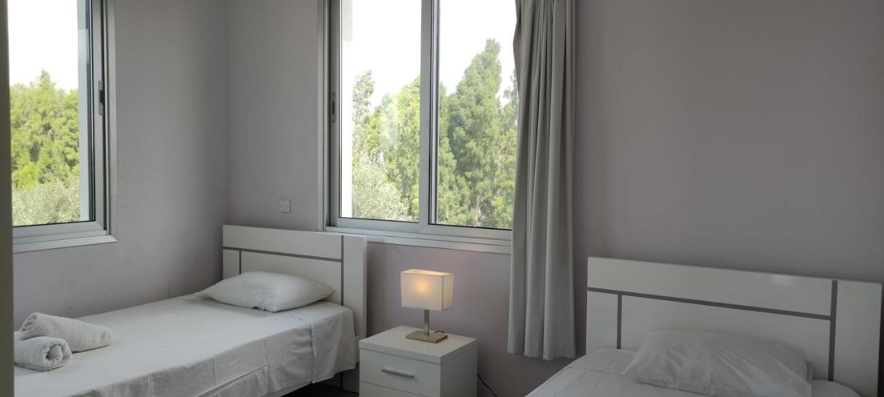 Kiti Village Villa, Cyprus, Salt-Water Pool, 6 Bedrooms, Larnaca المظهر الخارجي الصورة