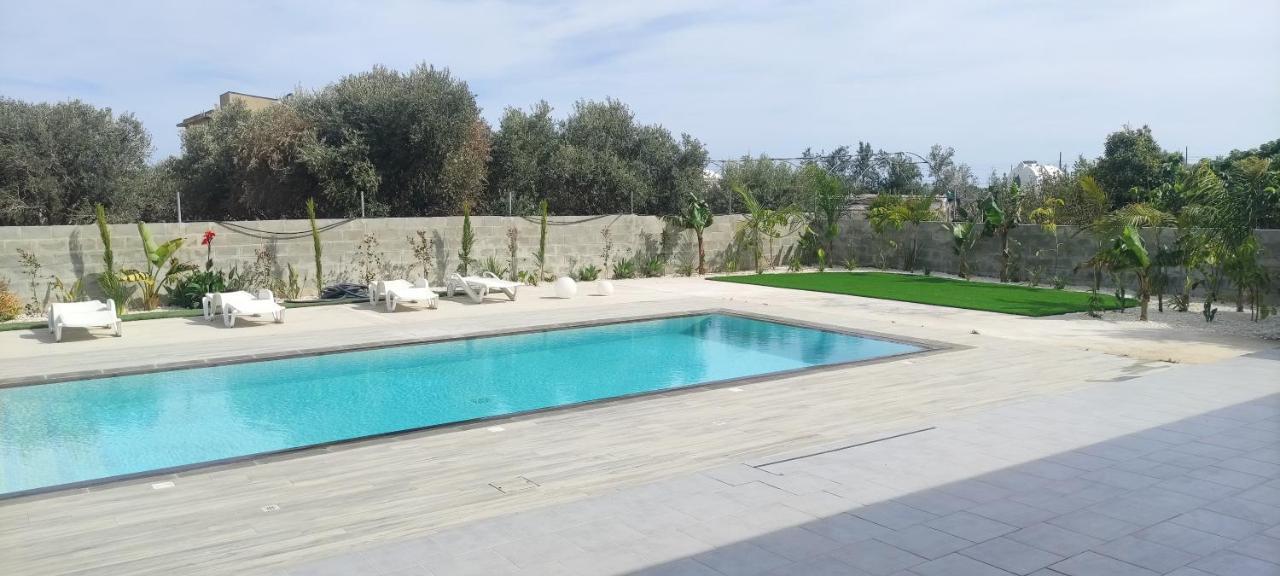 Kiti Village Villa, Cyprus, Salt-Water Pool, 6 Bedrooms, Larnaca المظهر الخارجي الصورة