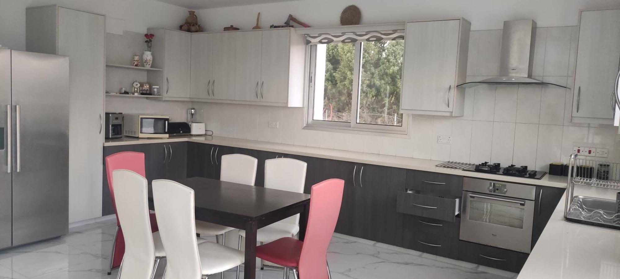 Kiti Village Villa, Cyprus, Salt-Water Pool, 6 Bedrooms, Larnaca المظهر الخارجي الصورة