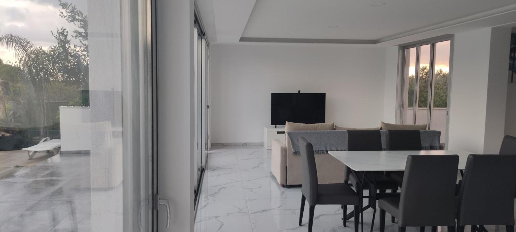 Kiti Village Villa, Cyprus, Salt-Water Pool, 6 Bedrooms, Larnaca المظهر الخارجي الصورة